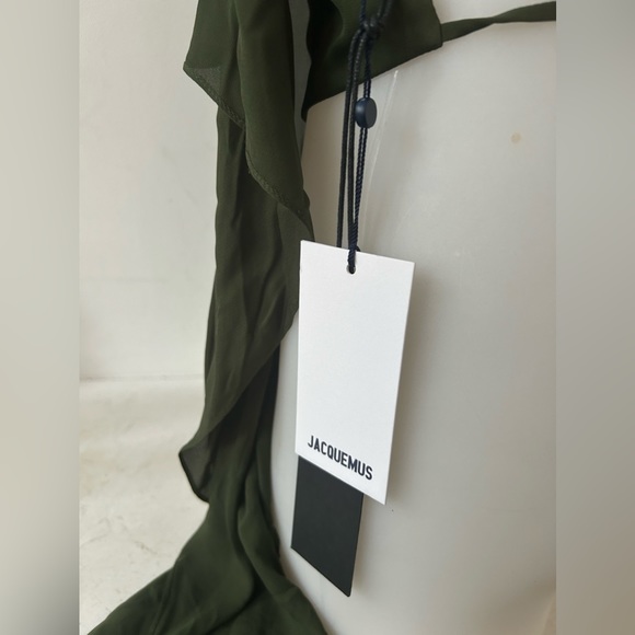 New with tags Jacquemus viscose halter top with attached beading. Size 40/medium - Picture 15 of 16